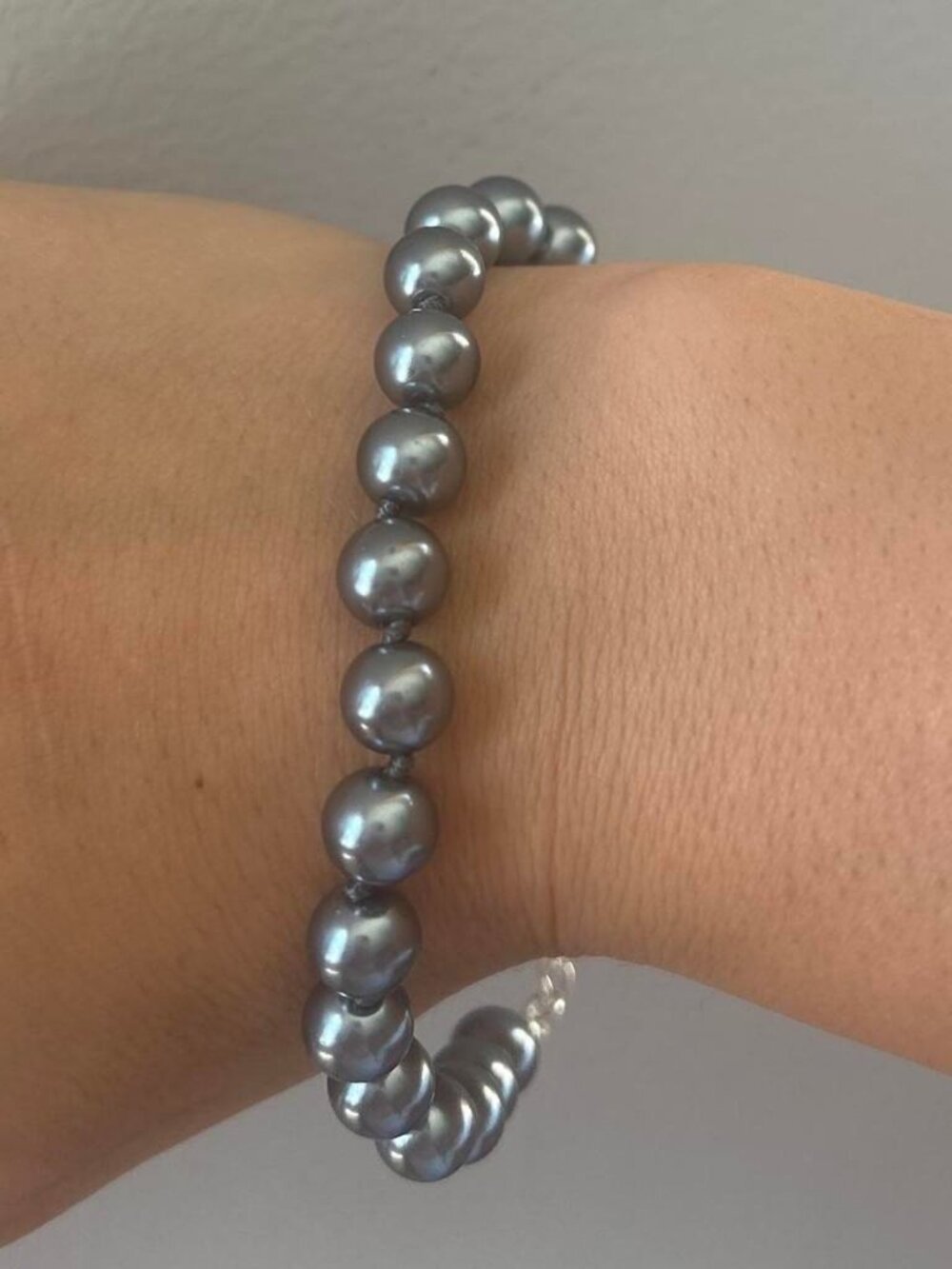 Gray Beaded Bracelet Silver Tone Costume Jewelry